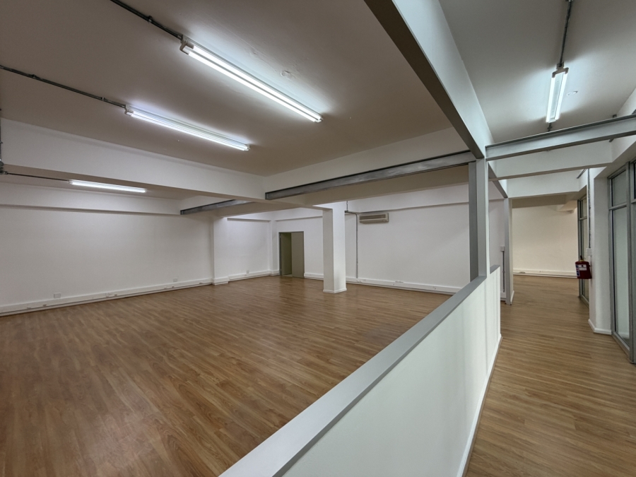 To Let Commercial Property for Rent in Green Point Western Cape